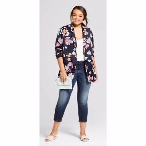 A New Day Gorgeous Navy Floral Blazer Size L